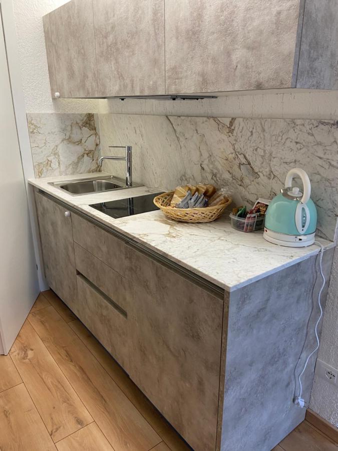 Residenza Villa Leonida 산탐브로지오 디 발폴리첼라 외부 사진